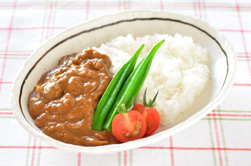 カレーが腐るなんて 冬なのに常温放置しちゃダメなの 腐ったカレーの捨て方は
