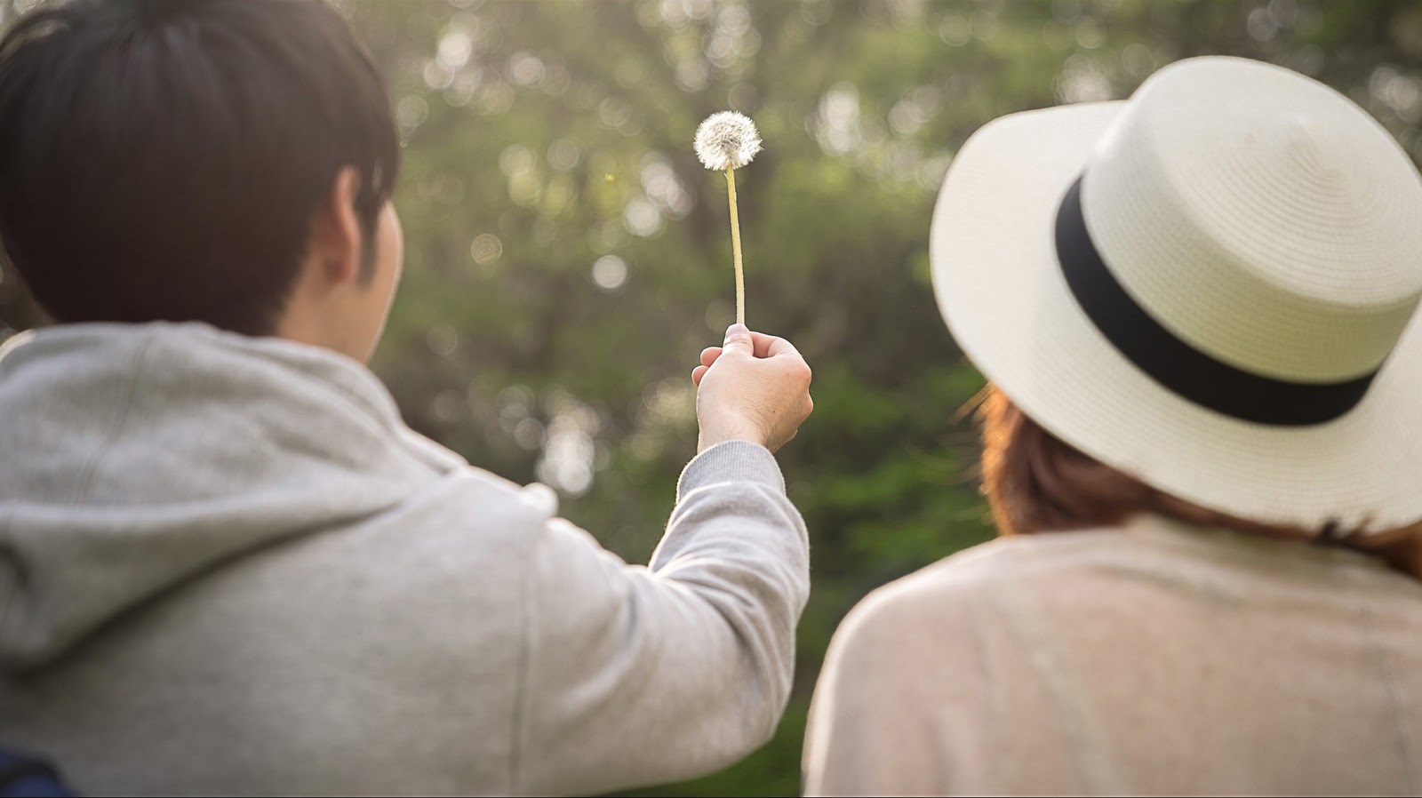 既婚女性を好きになってしまった独身男性の気持ちが知りたい! 既婚女性を好きになってしまった独身男性の気持ちが知りたい!